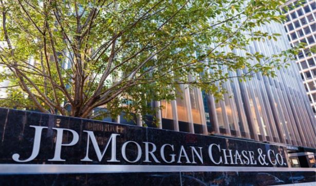 JPMorgan’s Jamie Dimon Warns U.S. Likely To Tip Into Recession In 6 To 9 Months.
